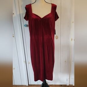 Alexa B Nites Red Velvet Sweetheart Knee Length Dress